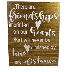 Rustic Farmhouse Sign – Friendships Imprinted on Our‎ Hearts Wall Decor Gift